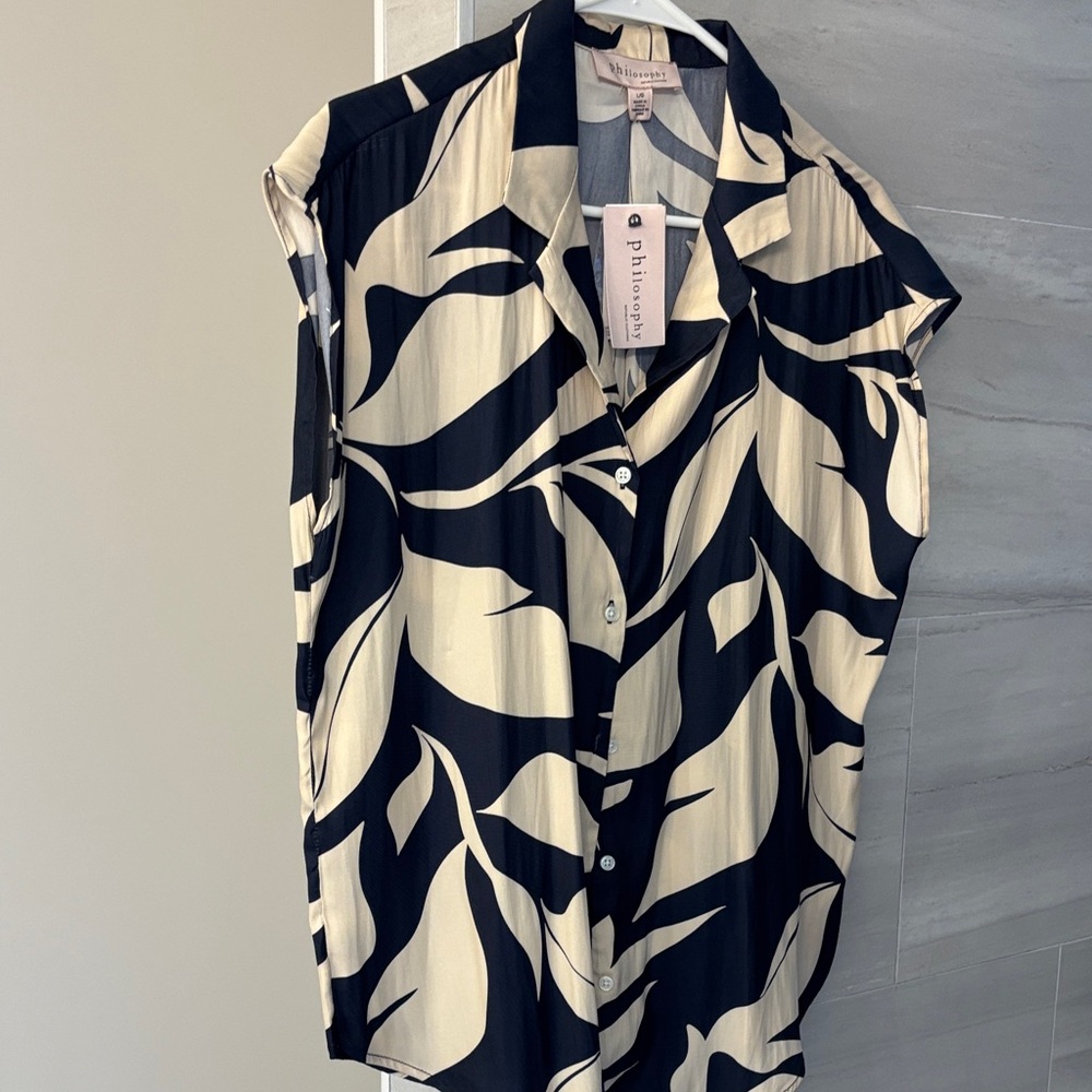 Philosophy Black & Cream Sleeveless Button-Front Blouse